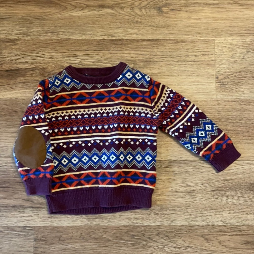 Sweater w elbow patches